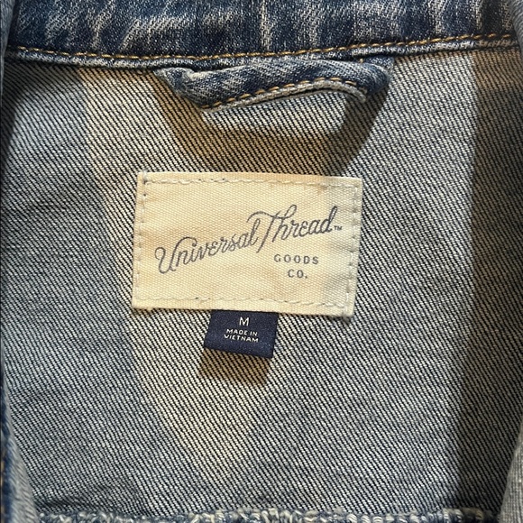Universal Thread Distressed Blue Jean Jacket - Picture 2 of 7